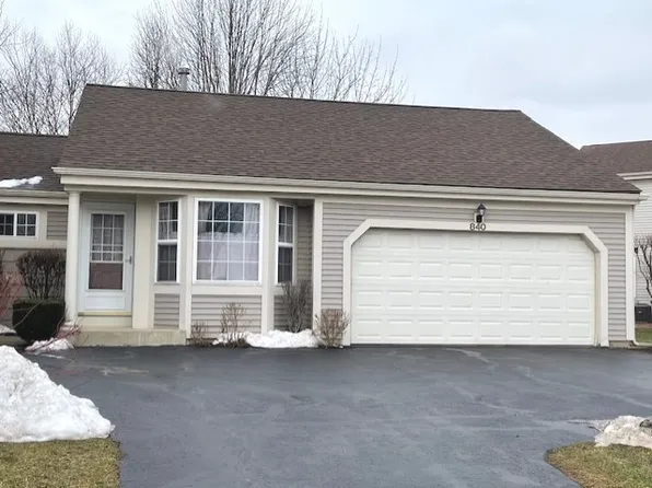 840 Village Cir, Marengo, IL 60152