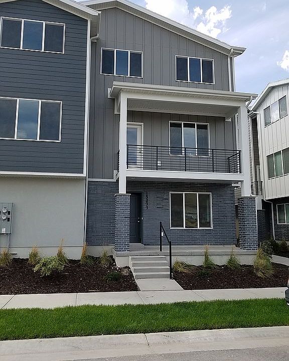 1st image of 15299 S Tack Way