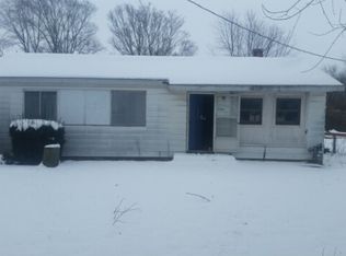 6069 Elm Ln, Rochester, IN 46975