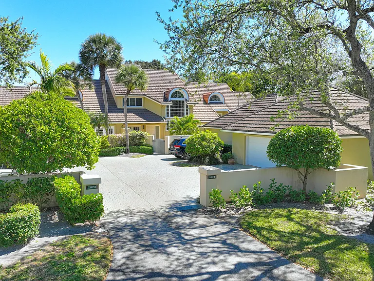 2624 Muirfield Ct — Photo 44