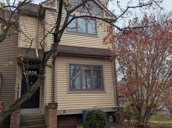 155 Cornhill Pl, Rochester, NY 14608