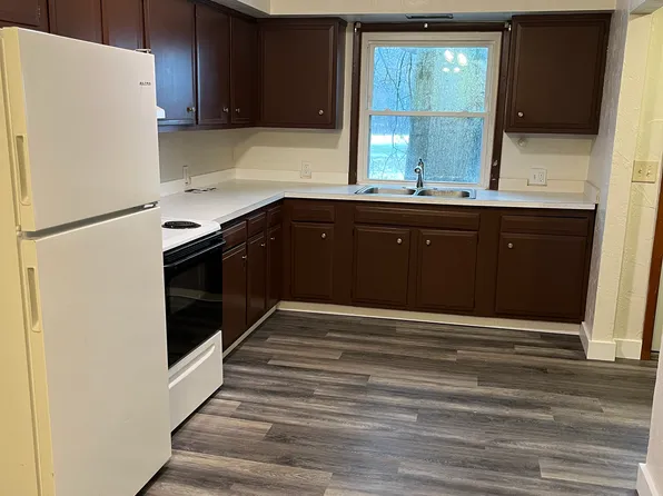 4945 Oberlin Ave #4, Lorain, OH 44053