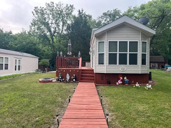 2795 E 28th Rd Lot 285, Seneca, IL 61360