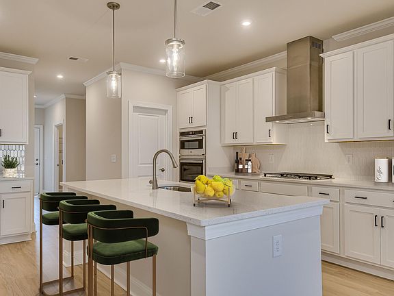 4th image of 417 Minim Way