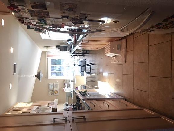 Kitchen/Playroom area