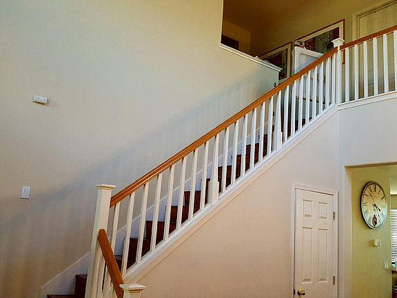 3rd image of 1167 Chesapeake Dr