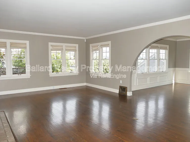 3246 Conkling Pl W — Photo 3