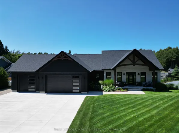 13 Robbie Ln, Kincardine, ON N0G 2T0
