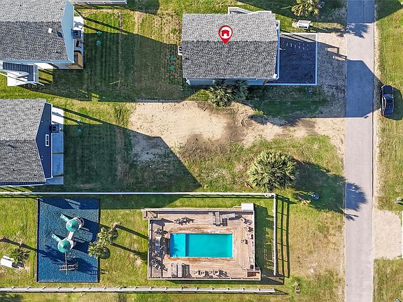 4th image of 1062 Shady Ln