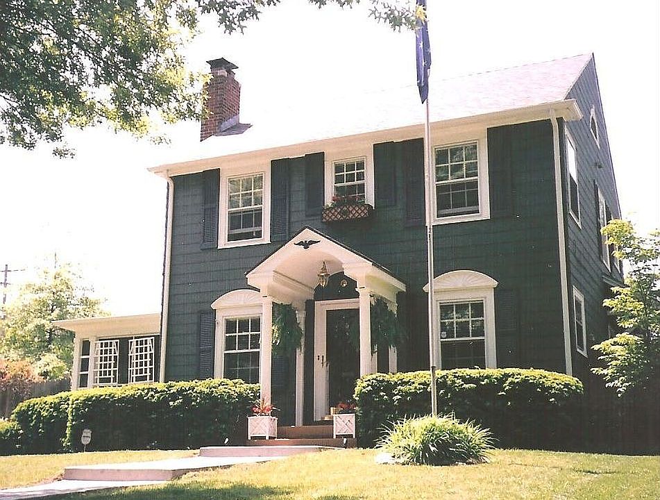 1st image of 6240 McGee St