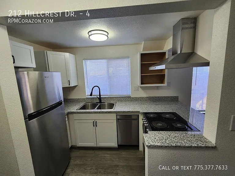 212 Hillcrest Dr #4 — Photo 4