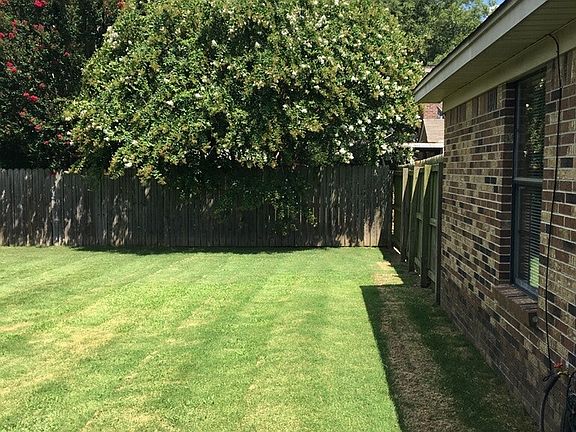 3rd image of 217 Northwind Dr