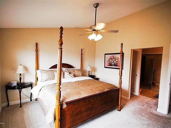 5th image of 2418 Jeffery Ln