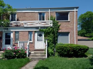 1118 E Northwest Hwy, Arlington Heights, IL