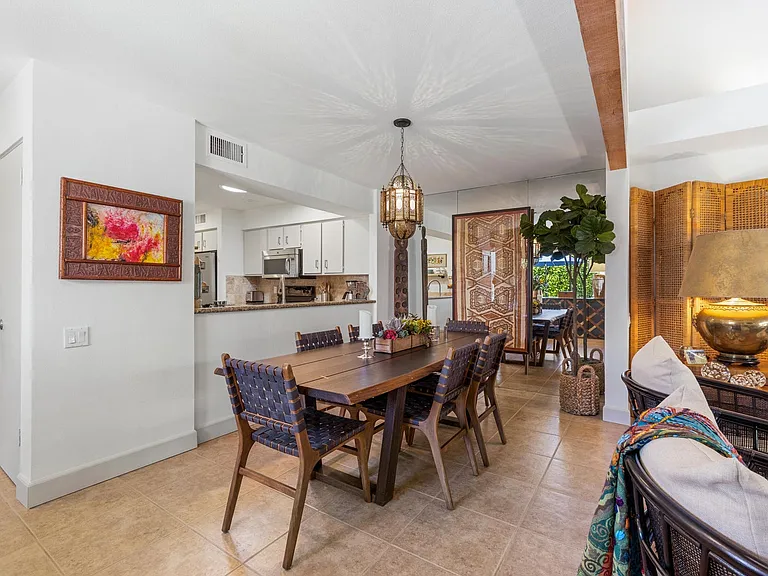 303 Forest Hills Dr — Photo 11