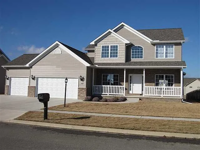 1409 Aspen Dr photo 1