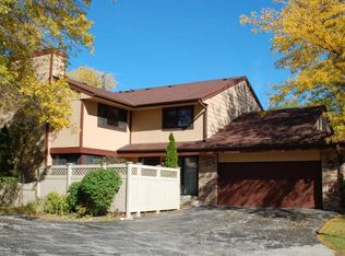 14002 W Tiffany Pl, New Berlin, WI 53151