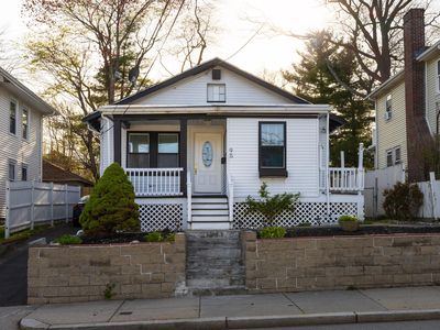95 Wood Ave, Hyde Park, MA, 02136
