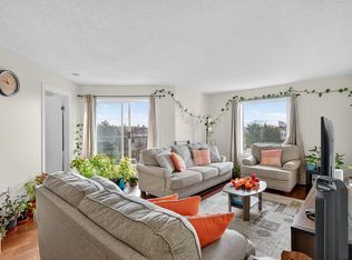 9620 174th St NW #402, Edmonton, AB T5T6B9