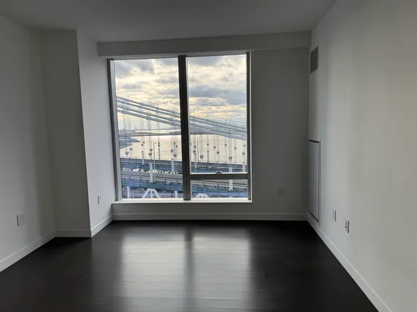 252 South Street image 5 of 15