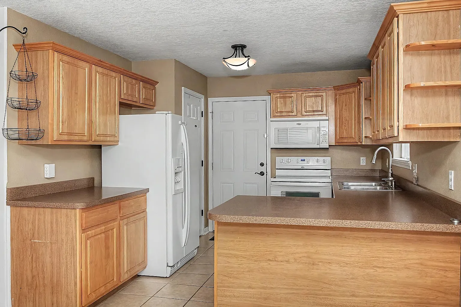 4105 Harris St — Photo 4
