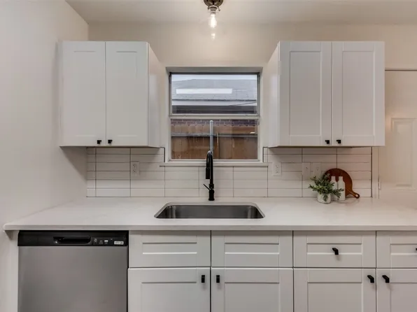 9623 Stonewood Dr, Dallas, TX 75227