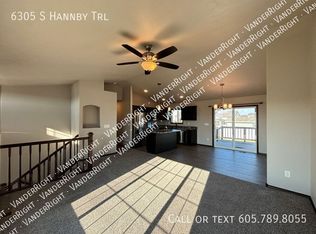 6305 S Hannby Trl, Sioux Falls, SD 57106