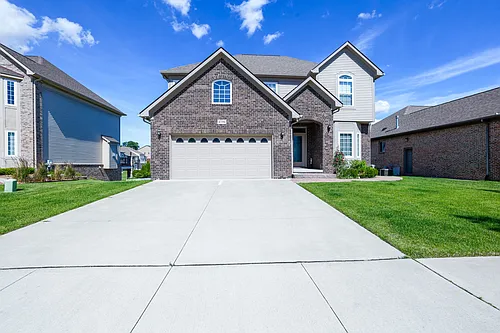 47791 Crichton Ln Photo 1