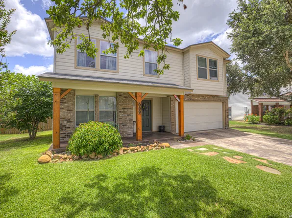 689 NORTHGAP DR, New Braunfels, TX 78130