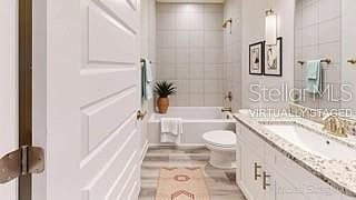 3rd image of 1827 N Roberts Trl
