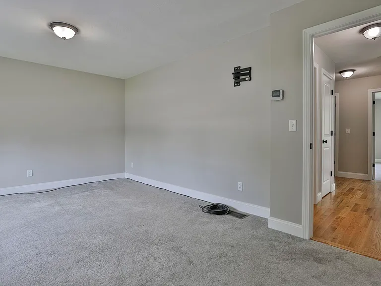 7 Horizon Dr #B — Photo 24