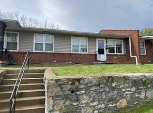 4405 E Linwood Blvd, Kansas City, MO 64128