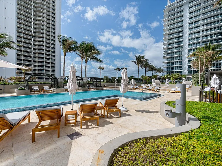 3100 N Ocean Dr #H-1601 — Photo 45