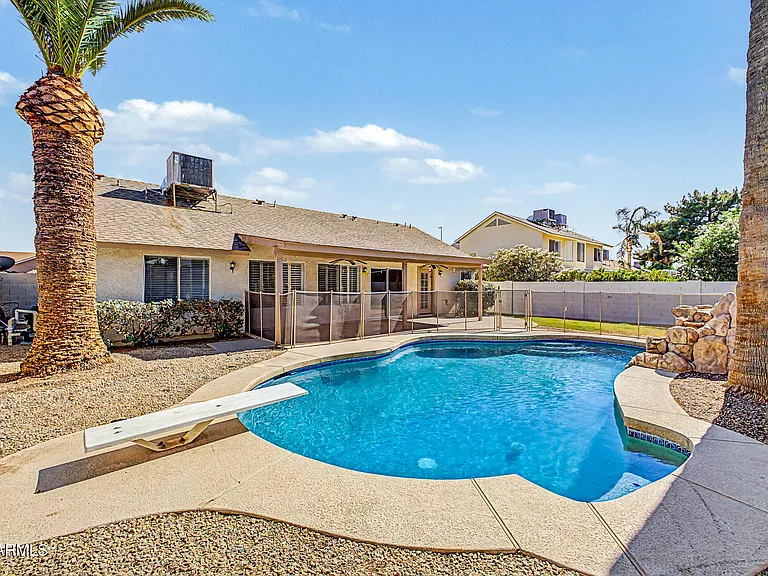 4514 E Towne Ln — Photo 24