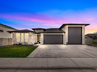 889 W Loretta St, Meridian, ID 83646