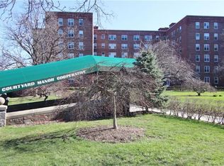 220 Pelham Rd APT 5D, New Rochelle, NY 10805