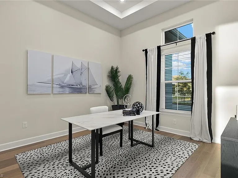 15429 Turin Dr — Photo 11
