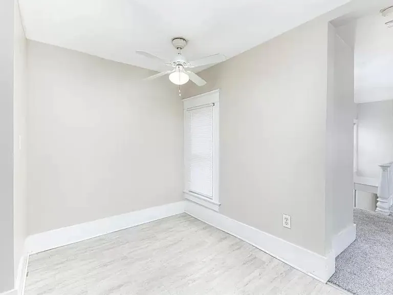 407 Washtenaw Ave — Photo 4