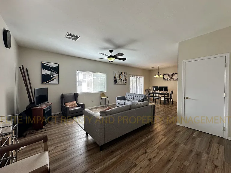 3780 E Felix Blvd — Photo 3