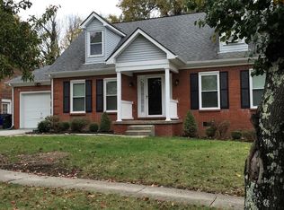 899 Jairus Dr, Lexington, KY 40515