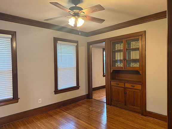 5th image of 16 Wellesley St #4