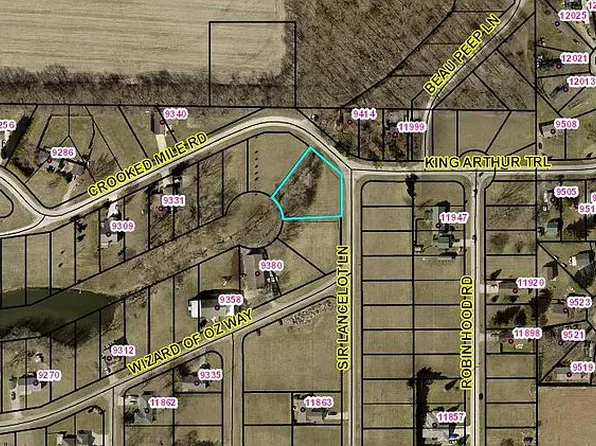 N Sir Lancelot Ln, Cromwell, IN 46732