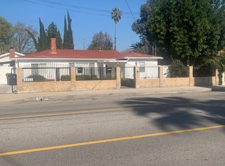 22651 Burbank Blvd, Woodland Hills, CA 91367
