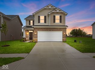 570 Plowman Dr, Shelbyville, IN 46176