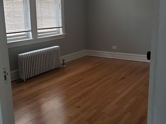 3rd image of 5650 N Bernard St Floor 2