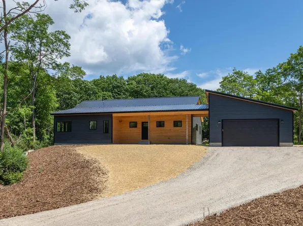 189 Oak Ridge Rd, Biddeford, ME 04005