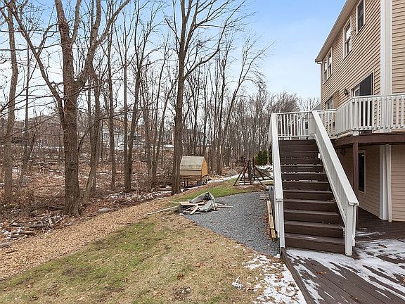 Lower Deck & Firepit