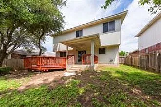 805 Chiselpoint Cv — Photo 31