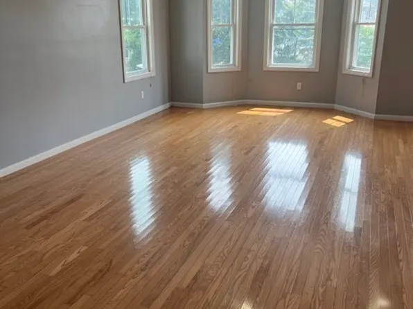 27-27A Business Ter, Hyde Park, MA 02136