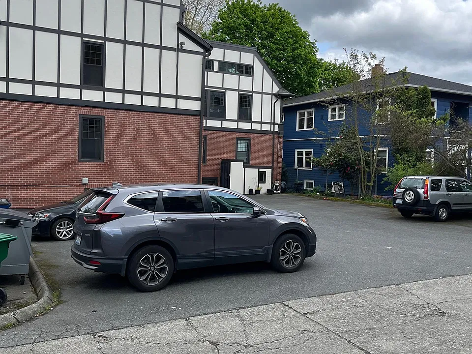 Free parking space!